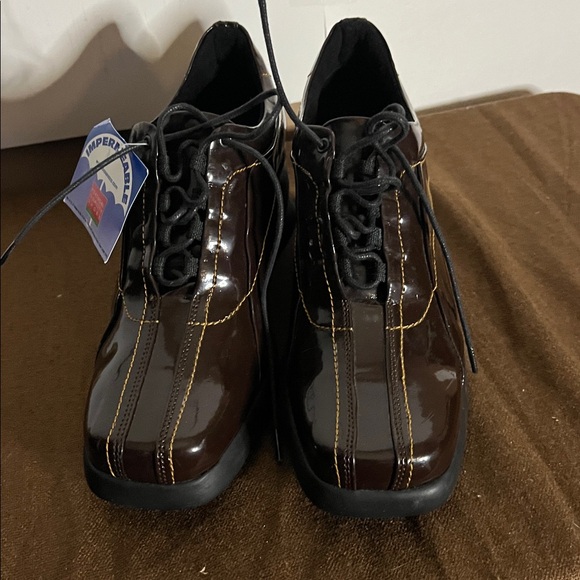 😄NWT brown waterproof Oxford-style shoes Dosandes patten leather look 6.5 - Picture 3 of 8